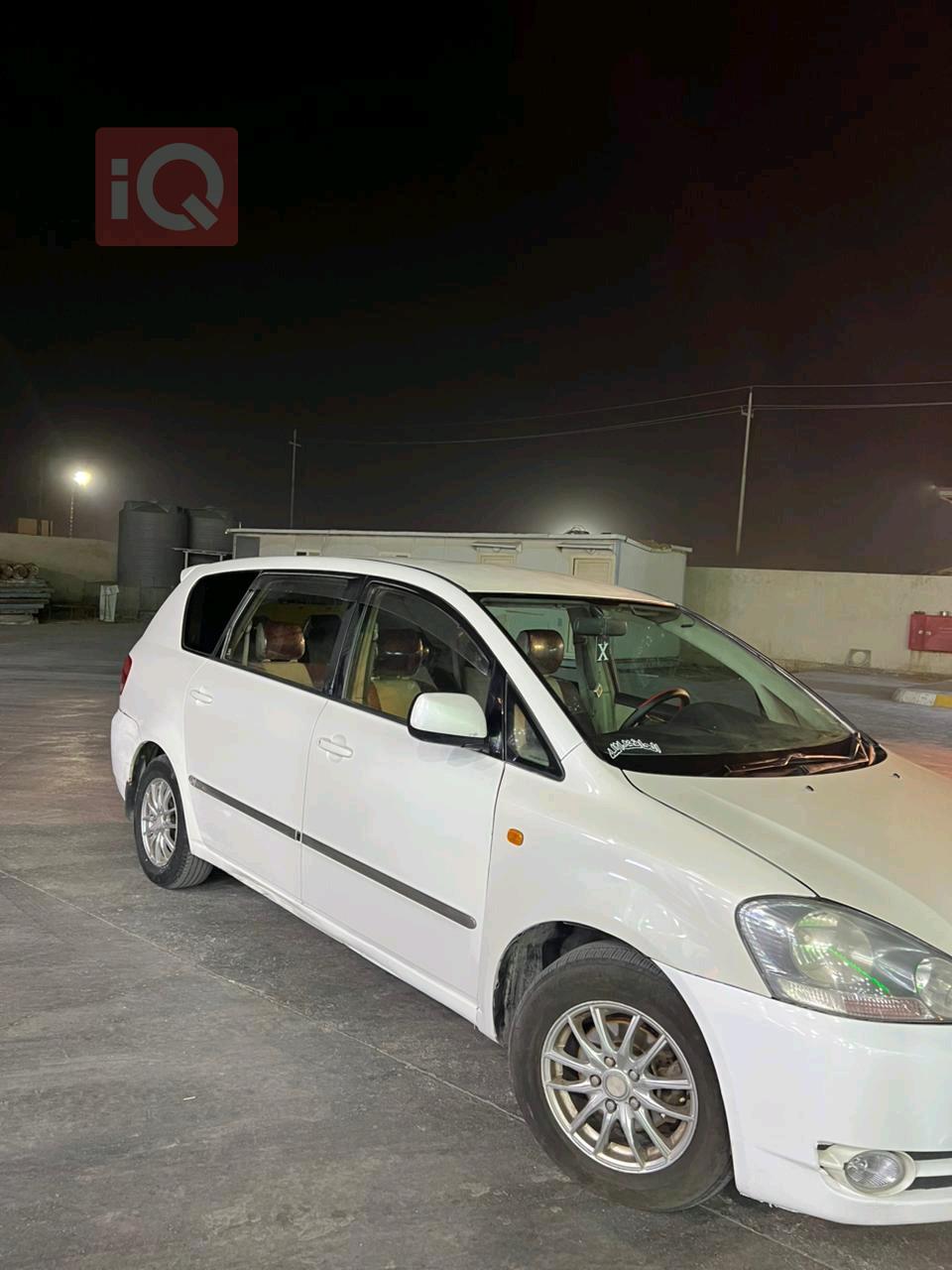 تويوتا إبسم
